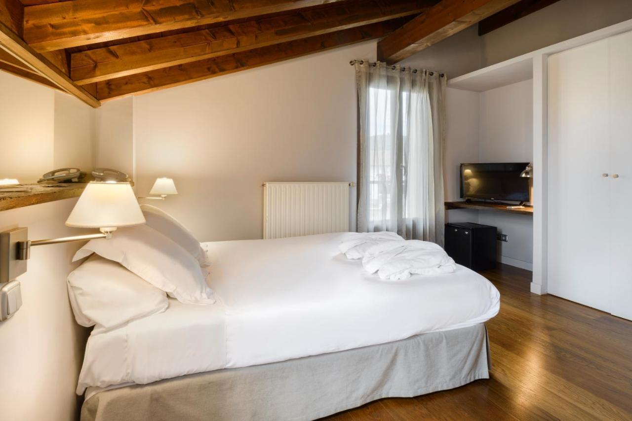 Hotel Rural Iribarnia Lantz Eksteriør billede