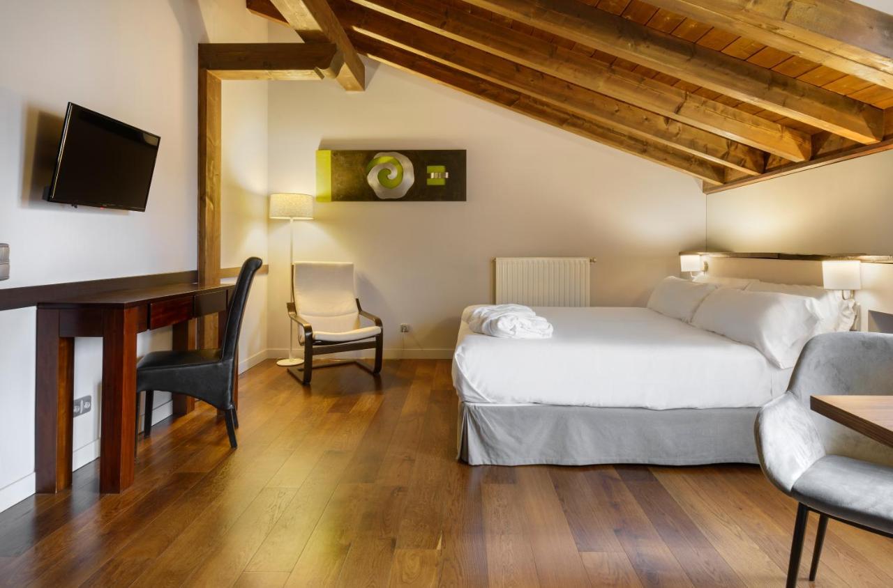 Hotel Rural Iribarnia Lantz Eksteriør billede